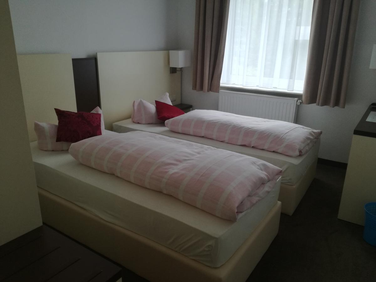 Zeesener Gasthof Hotel Königs Wusterhausen Kültér fotó